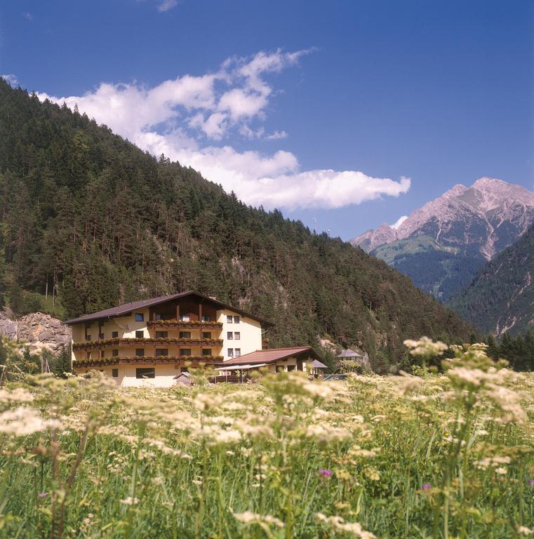 Schoenauer Hof 바흐 외부 사진